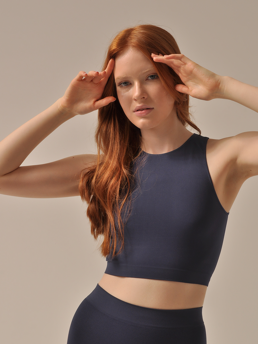 TOP HALTER NECK
