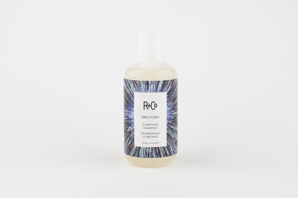 OBLIVION CLARIFYING SHAMPOO