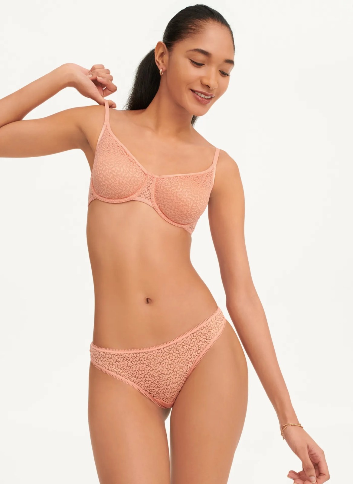 MODERN LACE BRA