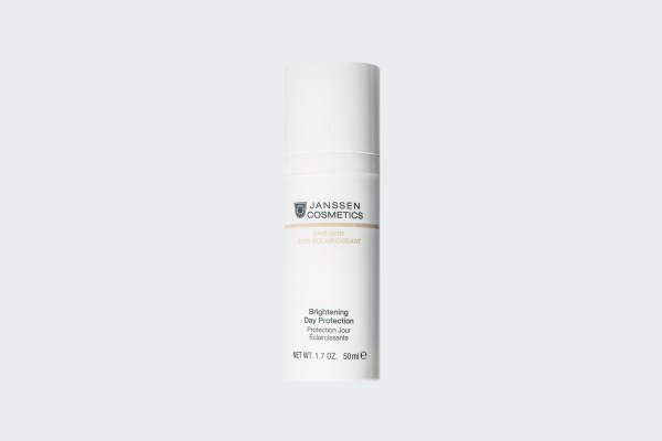 BRIGHTENING DAY PROTECTION SPF20