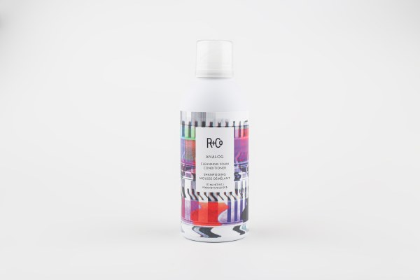 ANALOG CLEANSING FOAM CONDITIONER