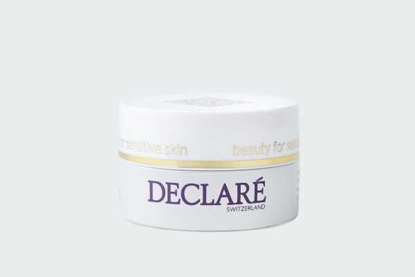 AGE ESSENTIAL EYE CREAM
