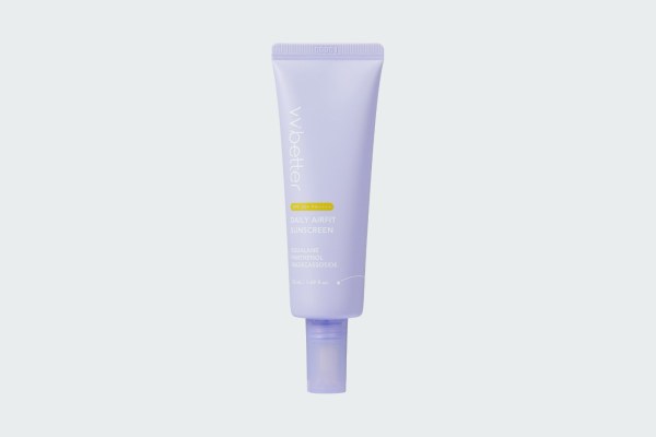 DAILY AIRFIT SUNSCREEN SPF50+
