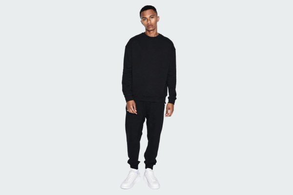 4 X 4 TRAK JET BLACK