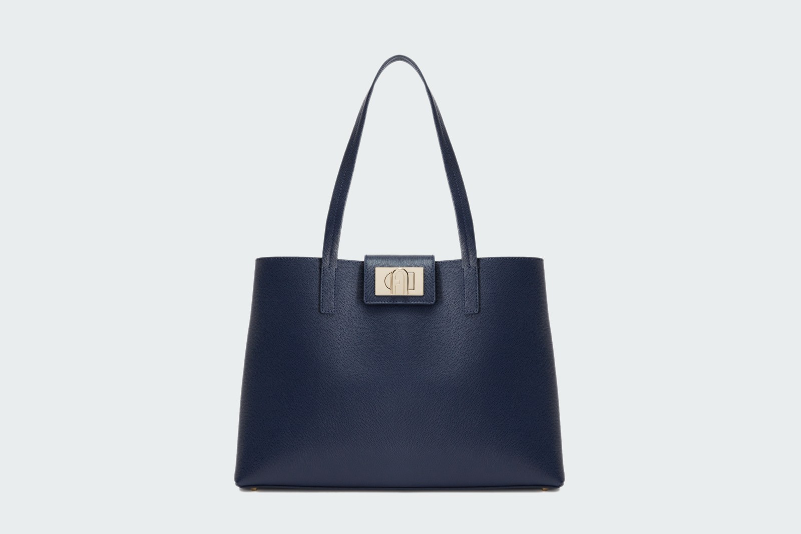 1927 L TOTE