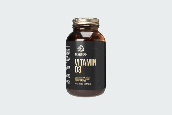 VITAMIN D3 15 mcg (600 IU)
