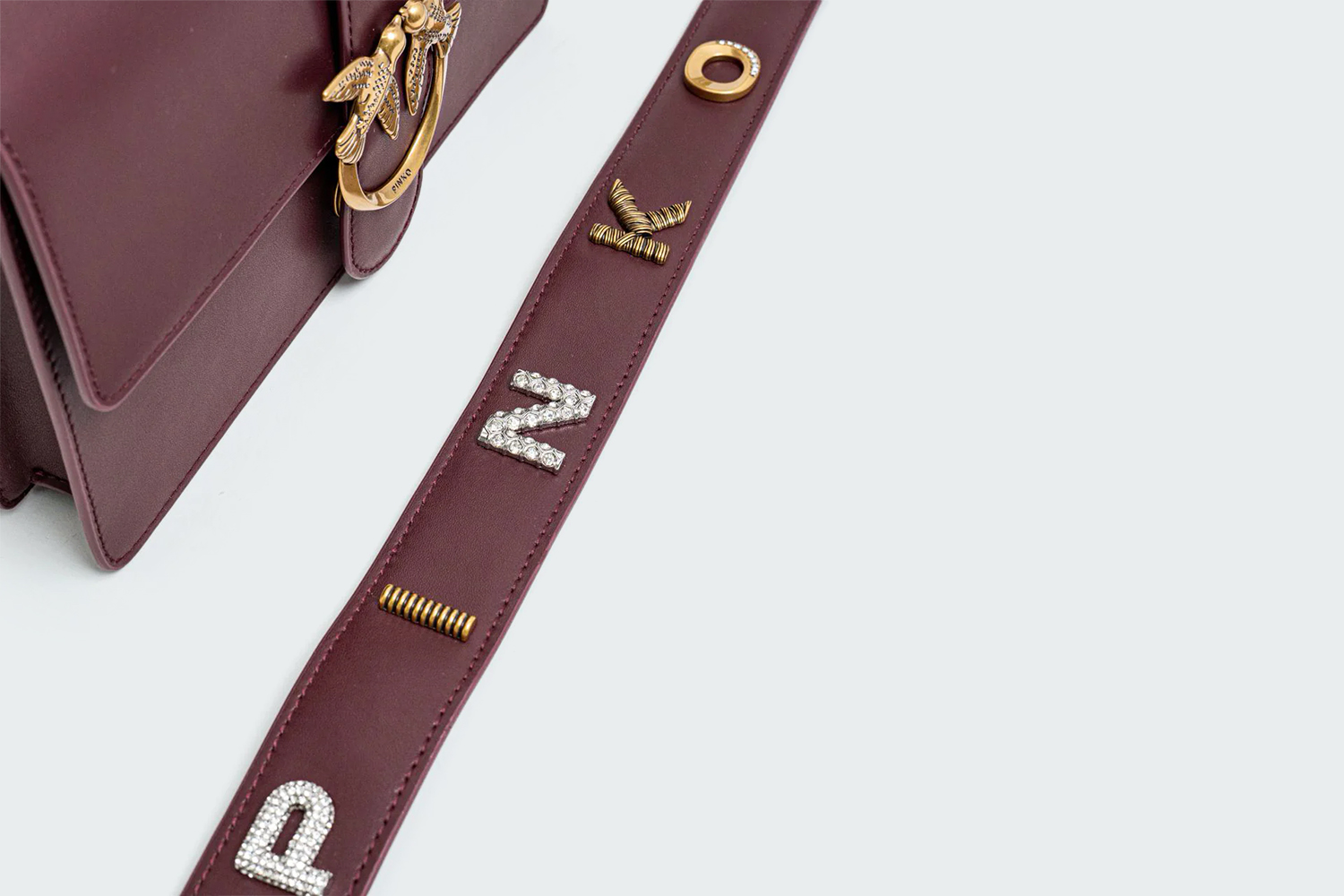 CLASSIC LOVE BAG ONE