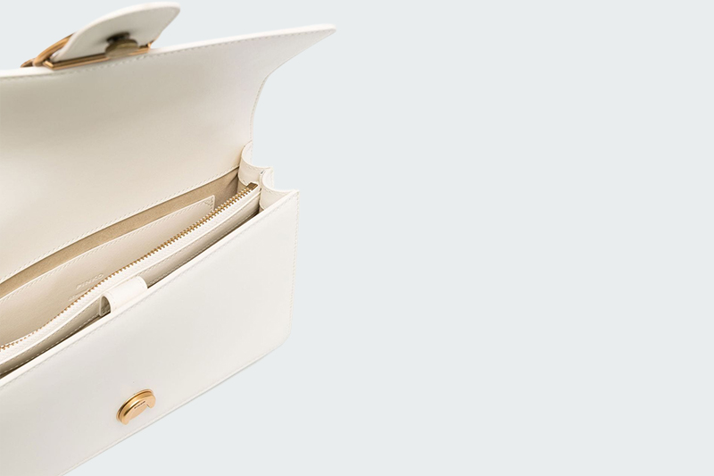 LOVE CLASSIC ICON SPALLACCIO JEWEL