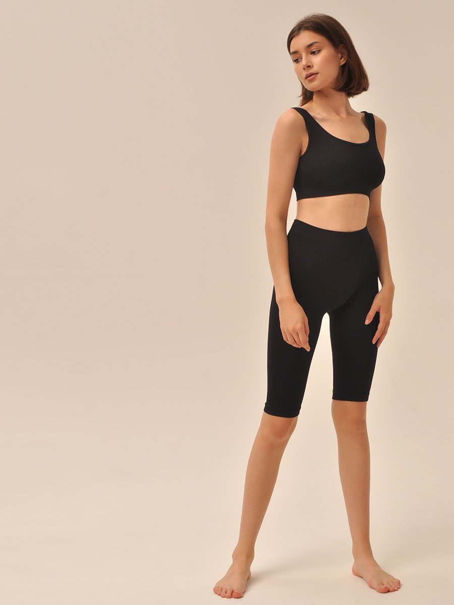 SHORT LEGGINGS PLAIT