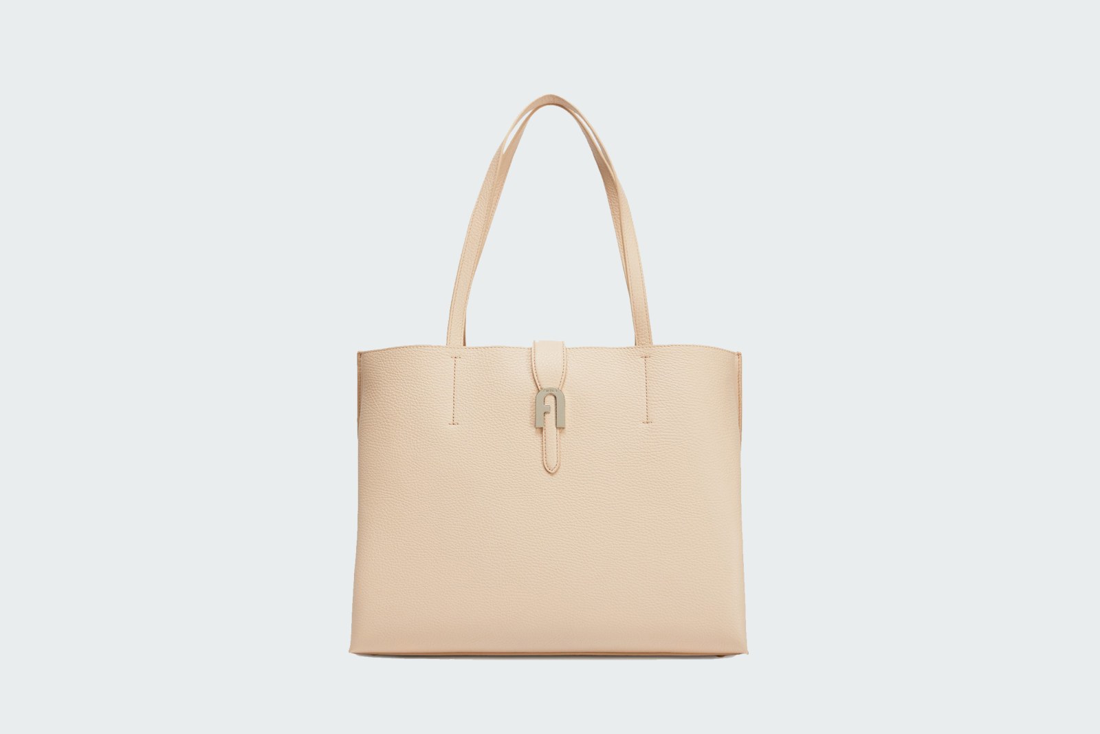 SOFIA L TOTE