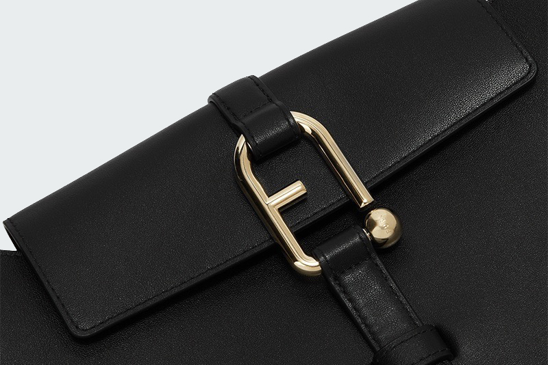 NUVOLA L SHOULDER BAG
