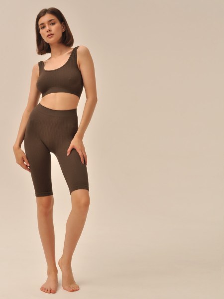 SHORT LEGGINGS PLAIT