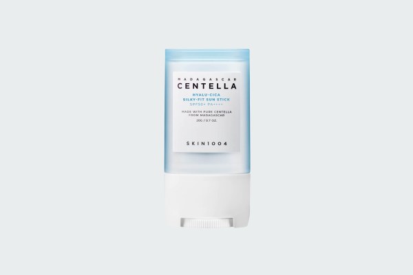 HYALU-CICA SILKY-FIT SUN STICK SPF50+ PA++++