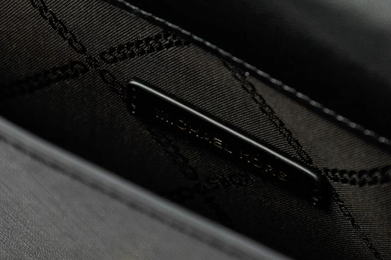 JET SET LARGE CROSSBODY WALLET