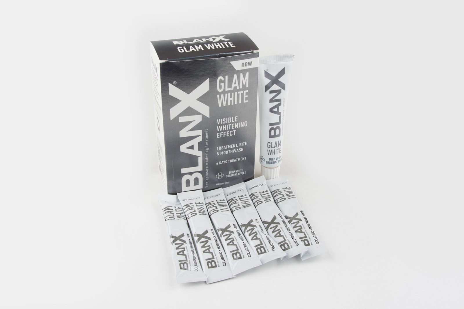 PRO GLAM WHITE KIT