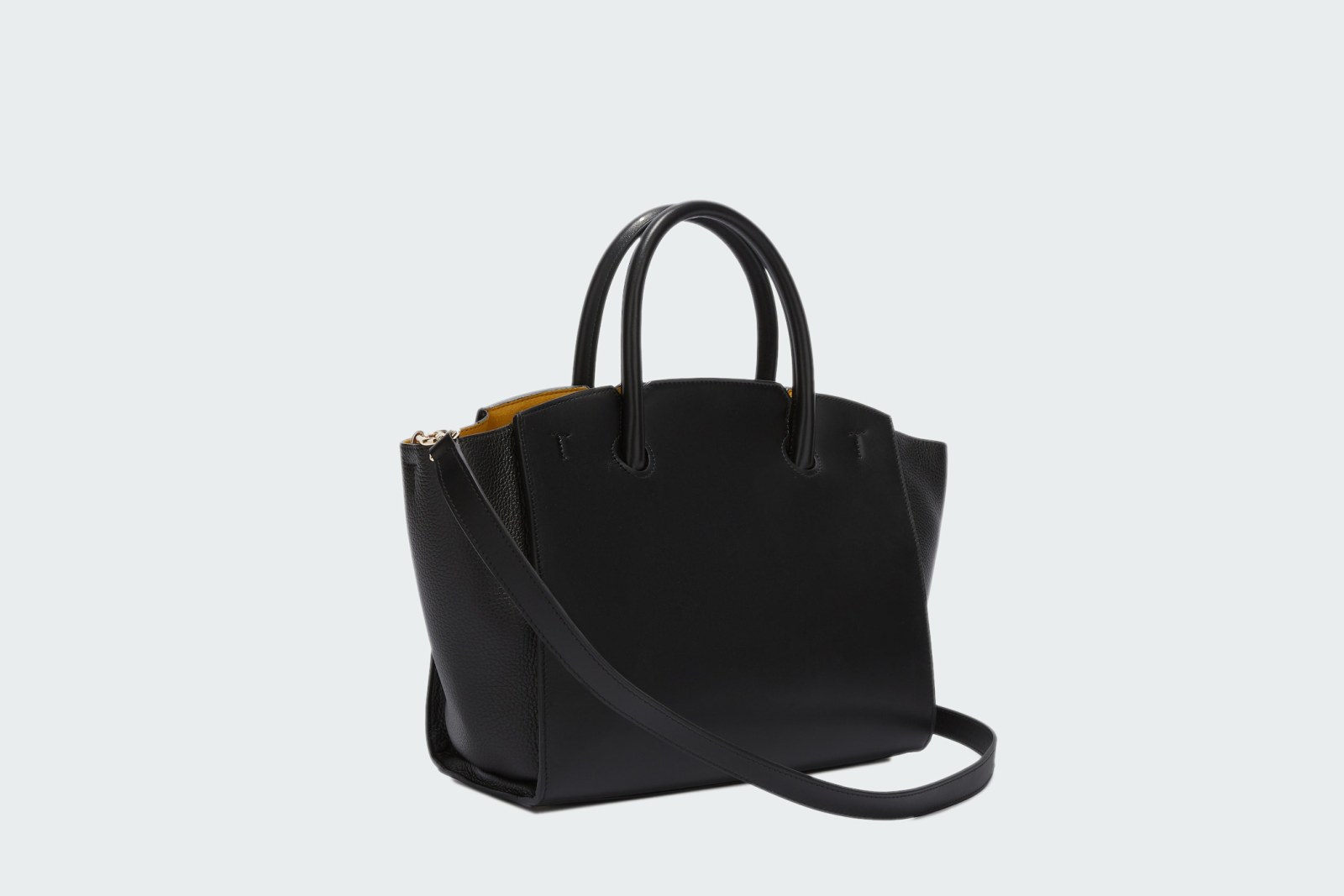 GENESI M TOTE