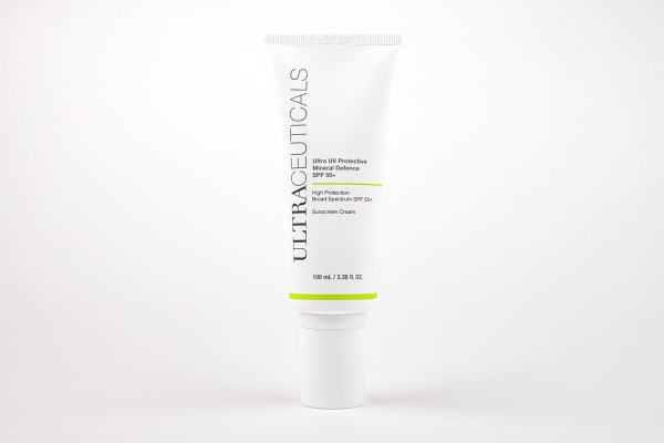 PROTECTIVE MINERAL DEFENCE SPF 50+
