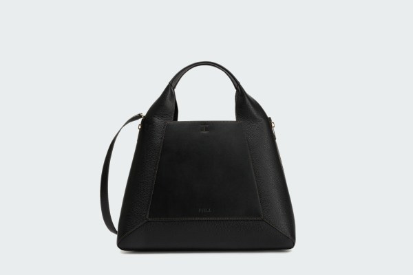 GILDA L TOTE