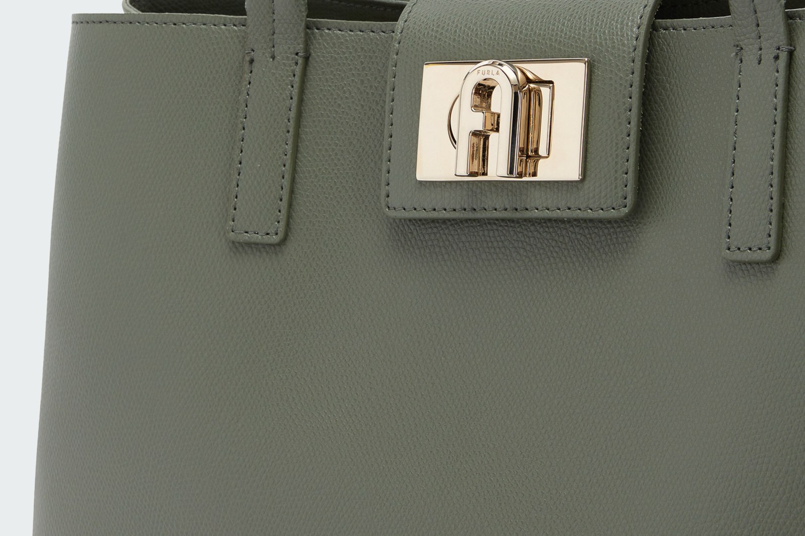 1927 L TOTE