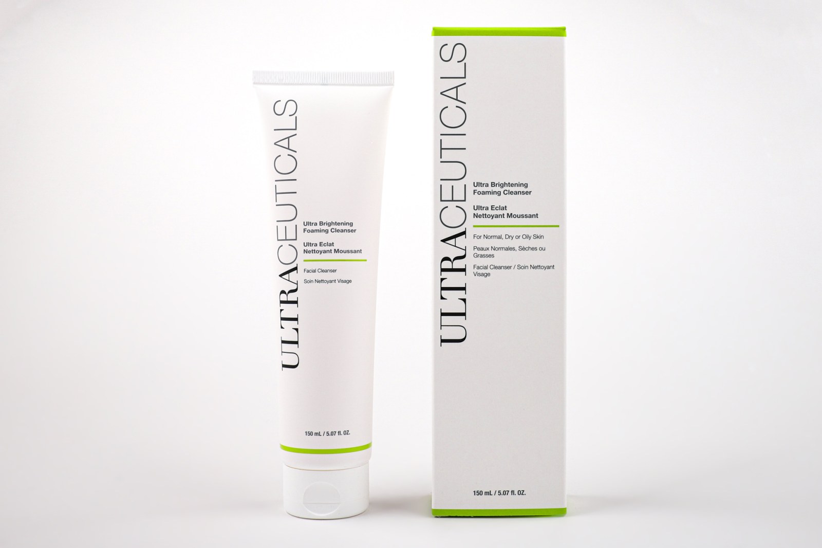 BRIGHTENING FOAMING CLEANSER