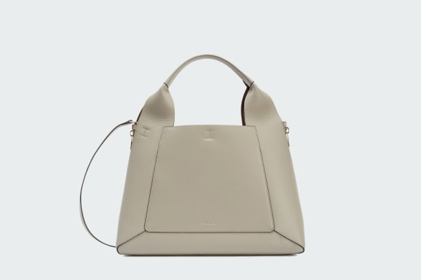 GILDA L TOTE