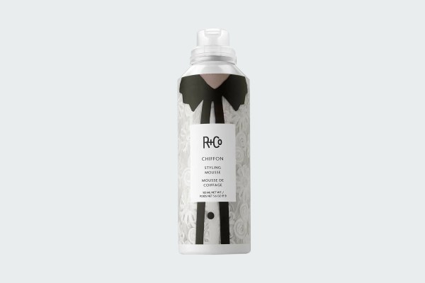 CHIFFON STYLING MOUSSE