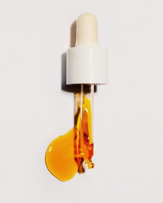 сыворотка с ретинолом, акне, морщины, как использовать ретинол, как действует ретинол, ретинол