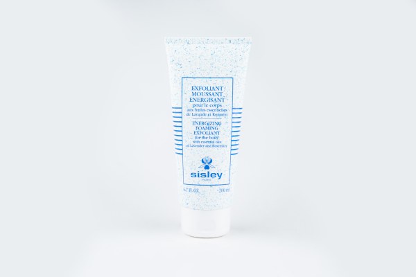 ENERGIZING FOAMING EXFOLIANT