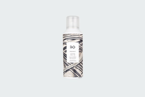 FREEWAY DEFINING SPRAY GEL