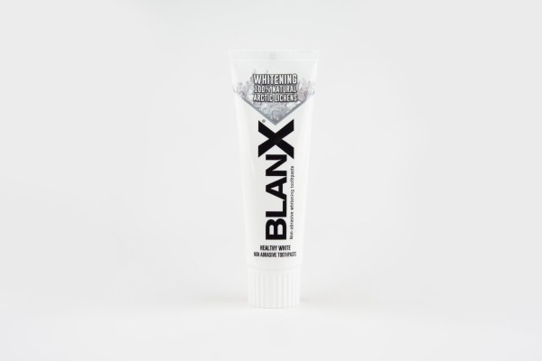 ADVANCED WHITENING