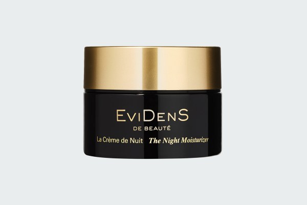 THE NIGHT MOISTURIZER