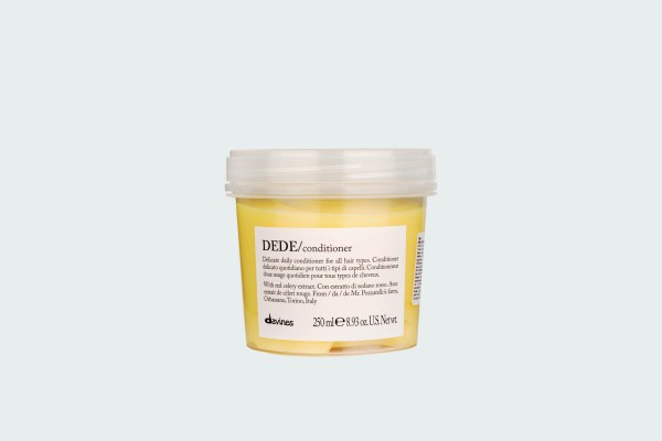 DEDE CONDITIONER