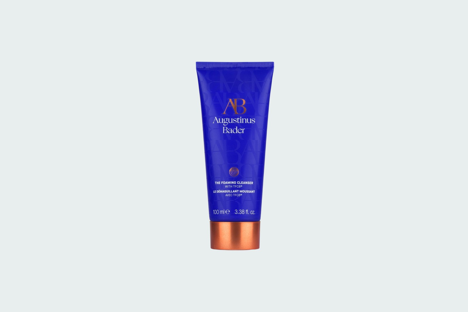 THE FOAMING CLEANSER