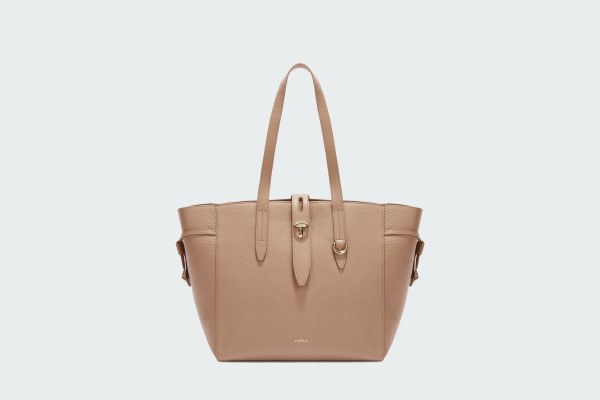 NET M TOTE