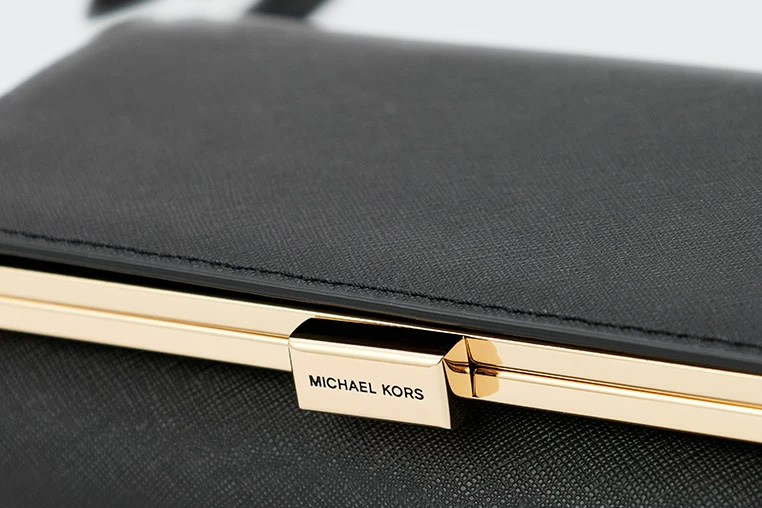 JET SET LARGE CROSSBODY WALLET
