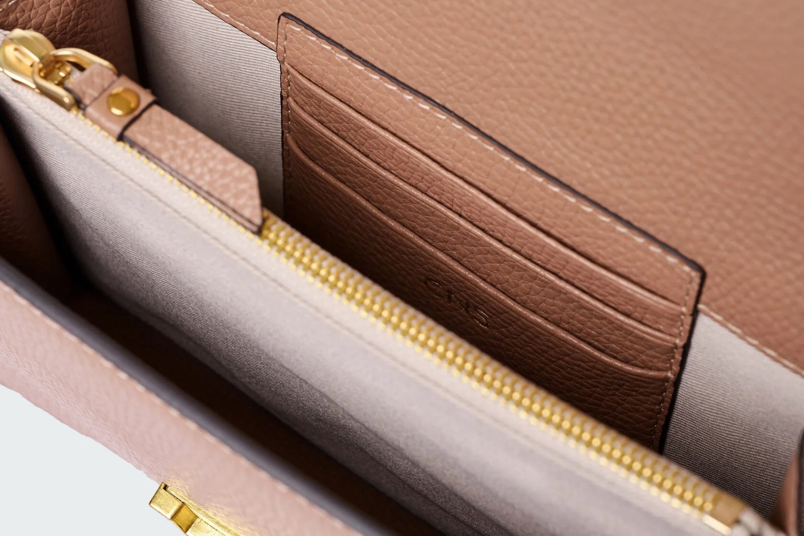 ADELLE MINI SANDSTONE
