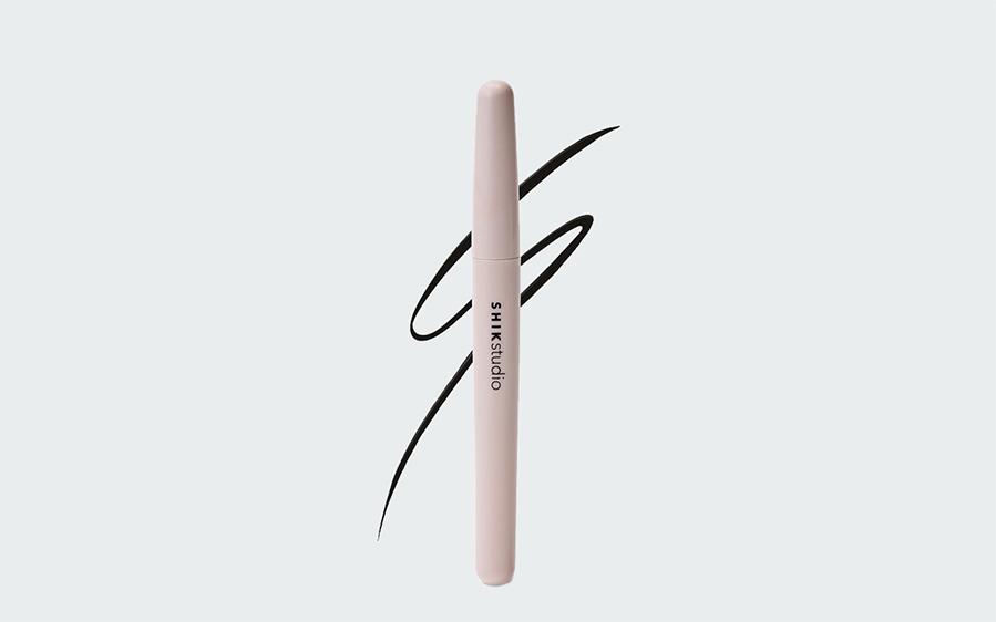 LIQUID EYELINER
