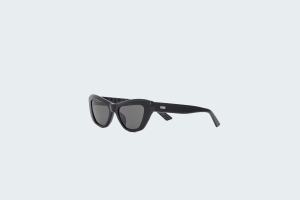 CR 80061 (C1) 