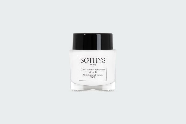 AFTER SUN YOUTH CREAM