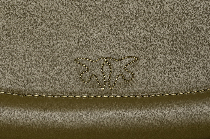 CLASSIC LOVE BAG CLICK ROUND