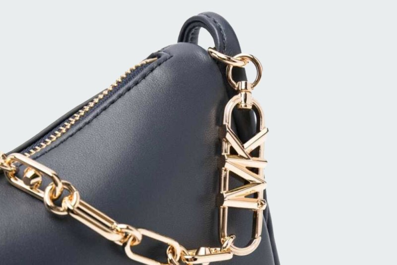 KENDALL SMALL LEATHER SHOULDER BAG
