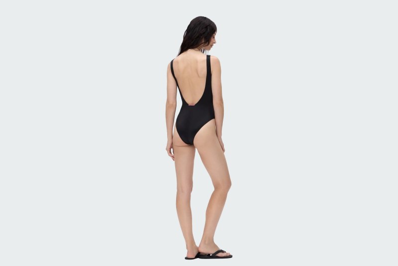 ONE-PIECE SWIMSUIT BLACK