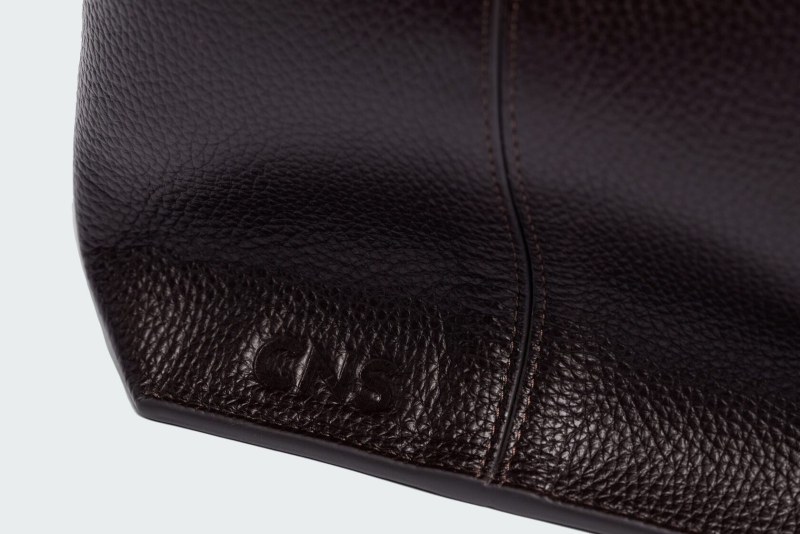 BOBBI MEDIUM DARK CHOCOLATE
