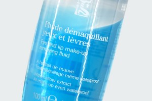 EYE AND LIP MAKE-UP REMOVING FLUID