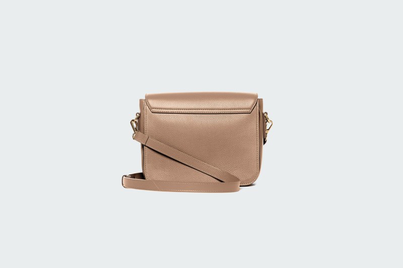 ANNIE SANDSTONE