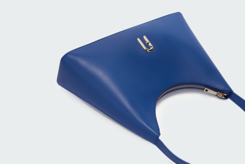 DIAMANTE S SHOULDER BAG