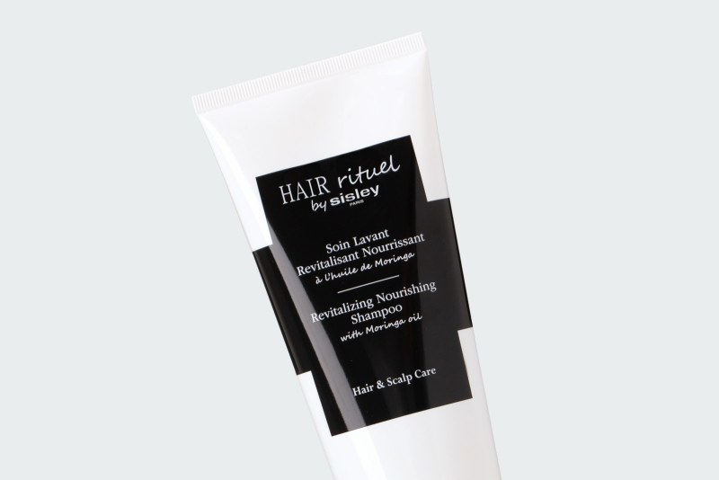 REVITALIZING NOURISHING SHAMPOO