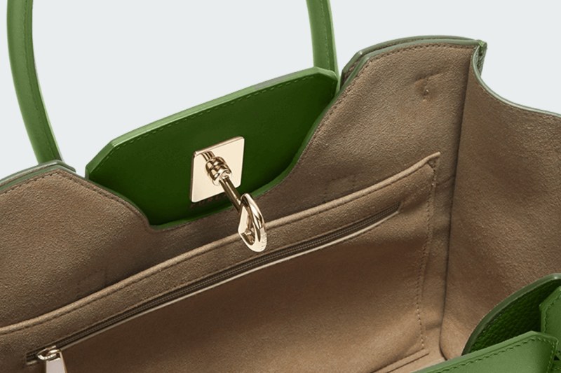 GENESI M TOTE