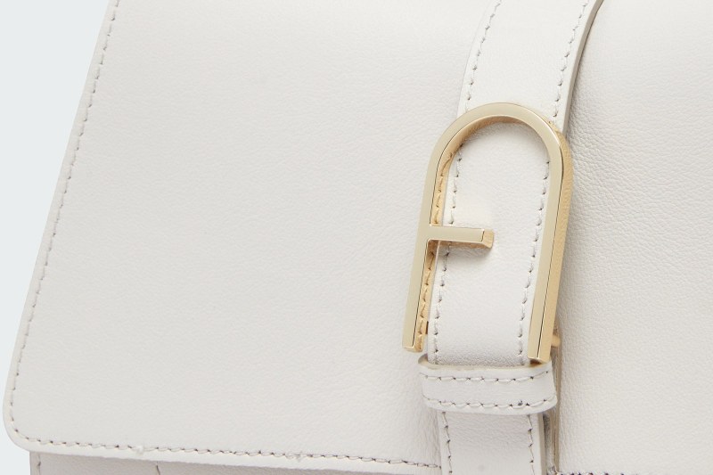 FLOW M TOP HANDLE