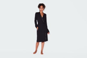 DRESSING CORTA